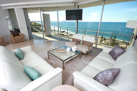 Oceans Mooloolaba - Queensland Tourism 13