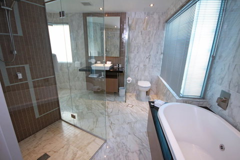 Oceans Mooloolaba - Queensland Tourism 32