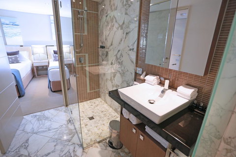 Oceans Mooloolaba - Queensland Tourism 7