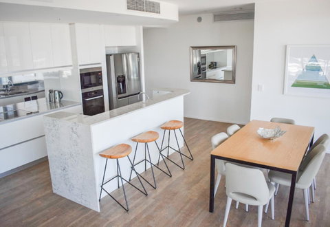 Belise Apartments - QLD Tourism 4