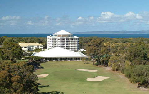 Fairways Golf & Beach Retreat Bribie Island - QLD Tourism 10