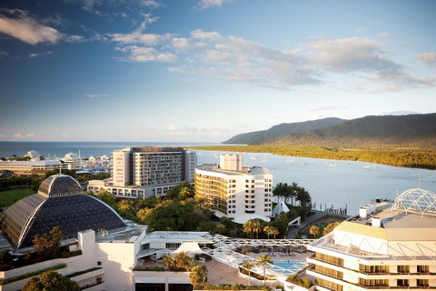 Pullman Cairns International - QLD Tourism 24
