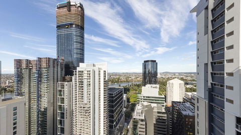 Oaks Brisbane Festival Suites - QLD Tourism 4
