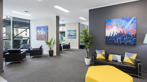 Oaks Brisbane Festival Suites - QLD Tourism 11