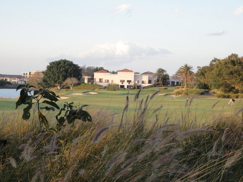 Waterfront Resort Villa With Buggy - QLD Tourism 26