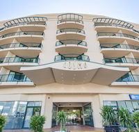 Central Cosmo Apartment Hotel - QLD Tourism