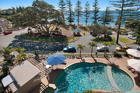 The Norfolks On Moffat Beach - QLD Tourism 37