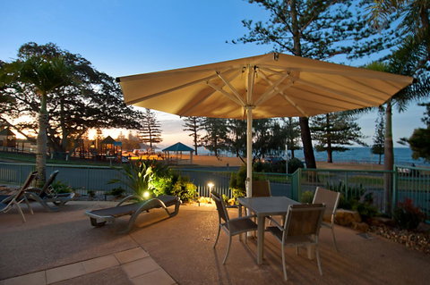 The Norfolks On Moffat Beach - QLD Tourism 22