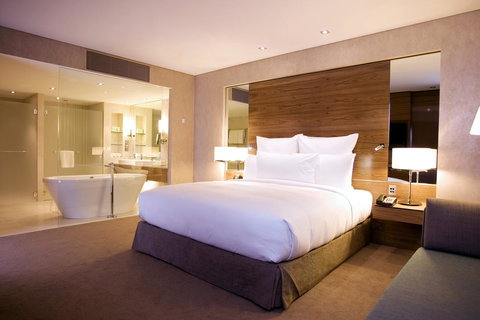 Hilton Brisbane - QLD Tourism 7