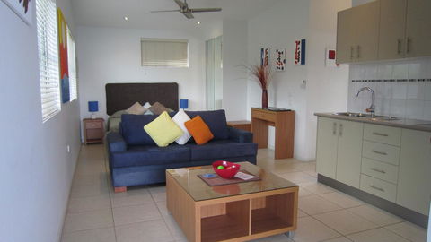 Waterview Airlie Beach - QLD Tourism 26