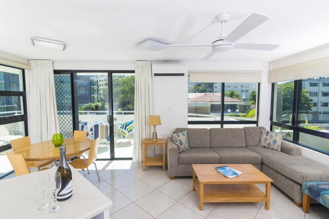 Beach Club Resort Mooloolaba - QLD Tourism 1
