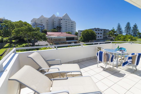Beach Club Resort Mooloolaba - QLD Tourism 6