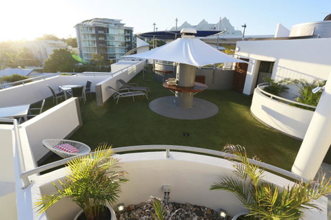 Beach Club Resort Mooloolaba - QLD Tourism 28