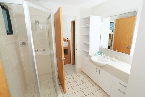 Beach Club Resort Mooloolaba - QLD Tourism 25
