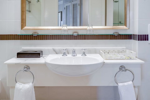 InterContinental Sanctuary Cove Resort, An IHG Hotel - QLD Tourism 12