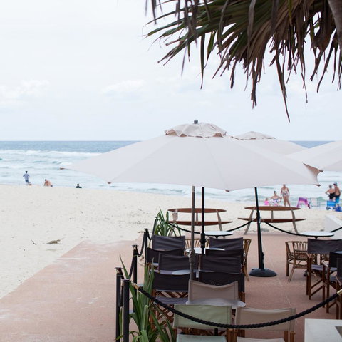 Burleigh Beach Tower - QLD Tourism 7