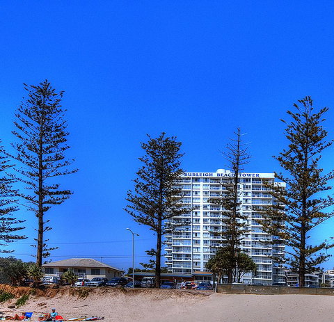 Burleigh Beach Tower - QLD Tourism 8