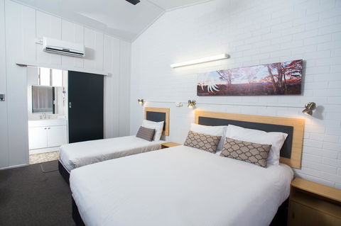 Downs Motel - QLD Tourism 30