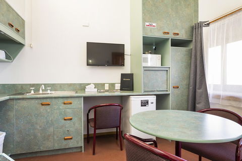 Downs Motel - QLD Tourism 10