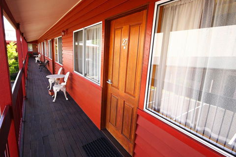 Downs Motel - QLD Tourism 21