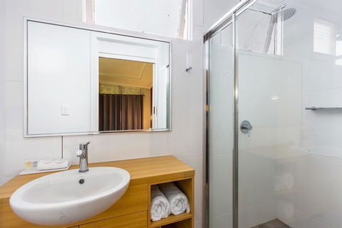 Downs Motel - QLD Tourism 15