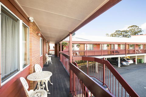 Downs Motel - QLD Tourism 13