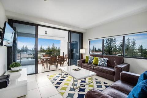 Ultra Broadbeach - Queensland Tourism 11