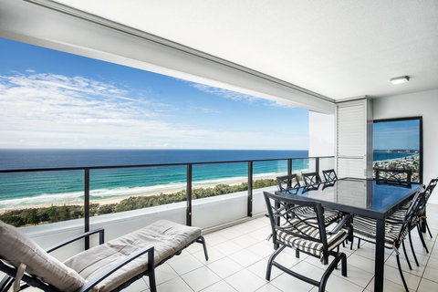 Ultra Broadbeach - Queensland Tourism 15
