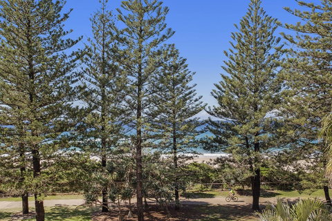 ULTIQA Burleigh Mediterranean Resort - QLD Tourism 27