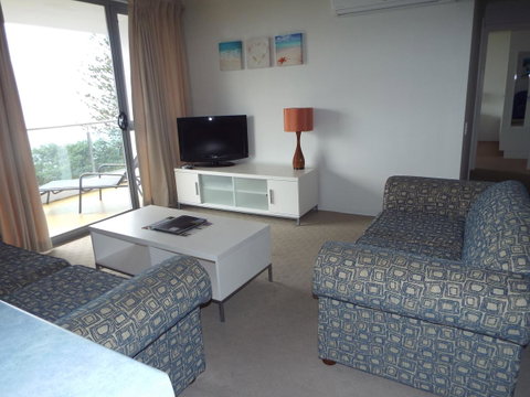 Northwind Beachfront Apartments - QLD Tourism 16