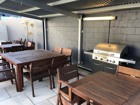 Northwind Beachfront Apartments - QLD Tourism 5