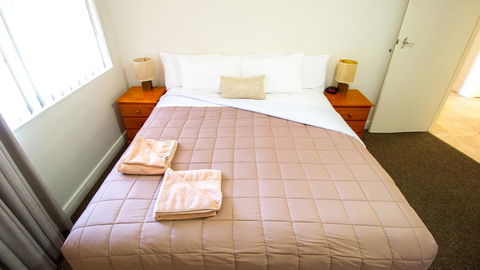 Aabon Apartments & Motel - QLD Tourism 33