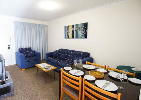 Aabon Apartments & Motel - QLD Tourism 30