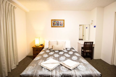 Aabon Apartments & Motel - QLD Tourism 14