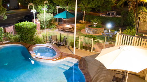 Aabon Apartments & Motel - QLD Tourism 36