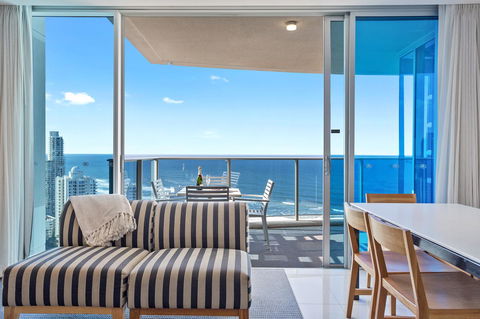 Holiday Holiday H-Residences Apartments - QLD Tourism 1