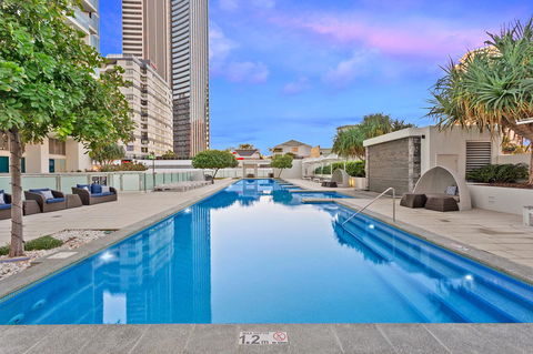 Holiday Holiday H-Residences Apartments - QLD Tourism 8