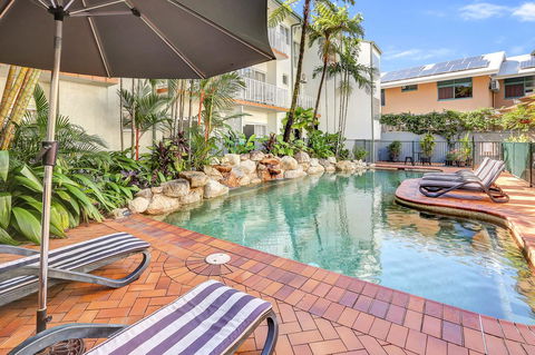 Coral Tree Inn - Queensland Tourism 2