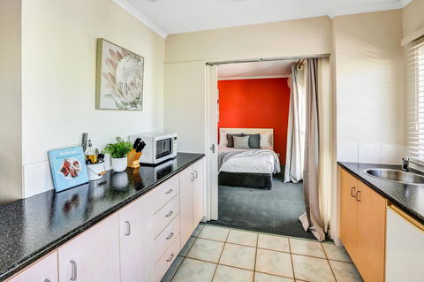 Coral Tree Inn - Queensland Tourism 27