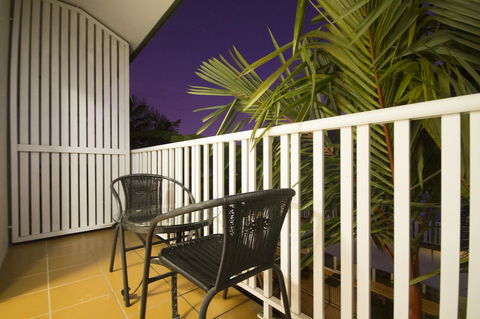 Coral Tree Inn - Queensland Tourism 34
