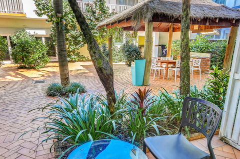 Coral Tree Inn - Queensland Tourism 10