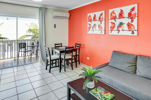 Coral Tree Inn - Queensland Tourism 5