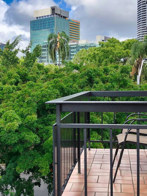 Soho Brisbane - QLD Tourism 30
