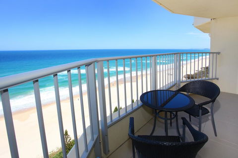 Pacific Plaza Apartments - QLD Tourism 0