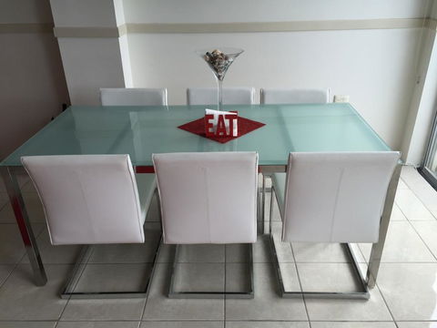 Pacific Plaza Apartments - QLD Tourism 8