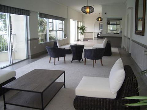 Pacific Plaza Apartments - QLD Tourism 19