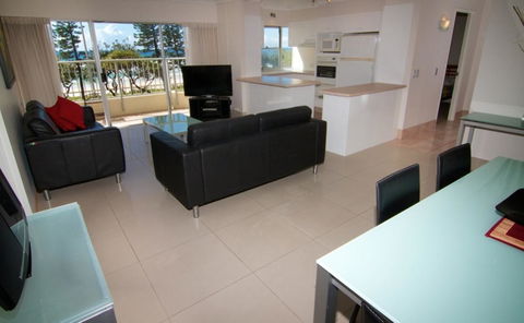 Pacific Plaza Apartments - QLD Tourism 29