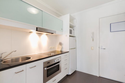 Allegro Apartments - QLD Tourism 17