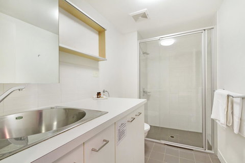 Allegro Apartments - QLD Tourism 16