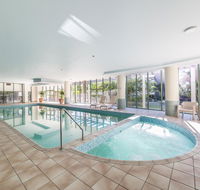 Meriton On Main Beach - Queensland Tourism
